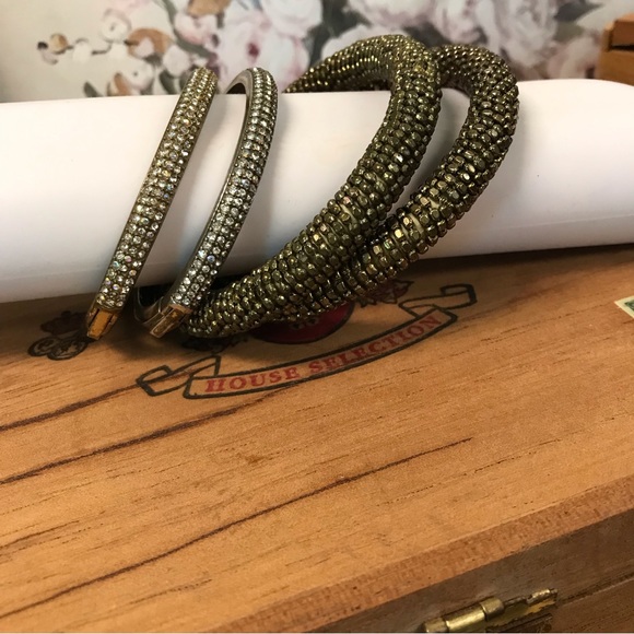 Vintage Bracelet Bundle of 4 - Picture 14 of 16